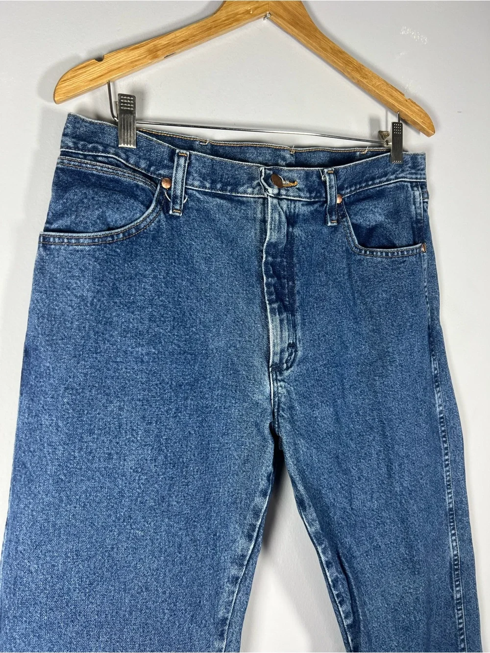 Wrangler Vintage Medium Wash Cotton Straight Leg Jeans 34 x 30